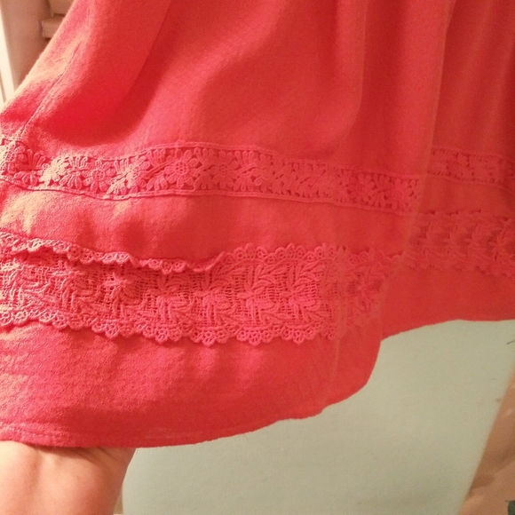 Chelsea & Violet Vintage Coral Dress with Crochet - Picture 4 of 10
